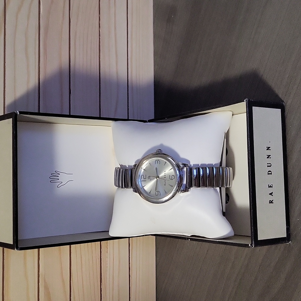Rae Dunn Women's Quartz Silver-Tone Alloy Bracelet Watch 30mm